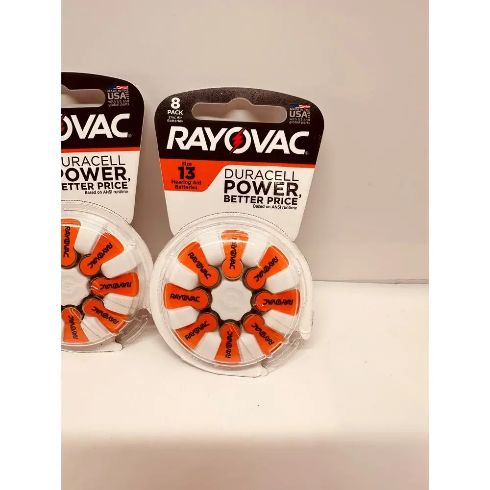 Rayovac Hearing Aid Batteries Size 13 Lot of 32 Batteries Expires Oct. 2027